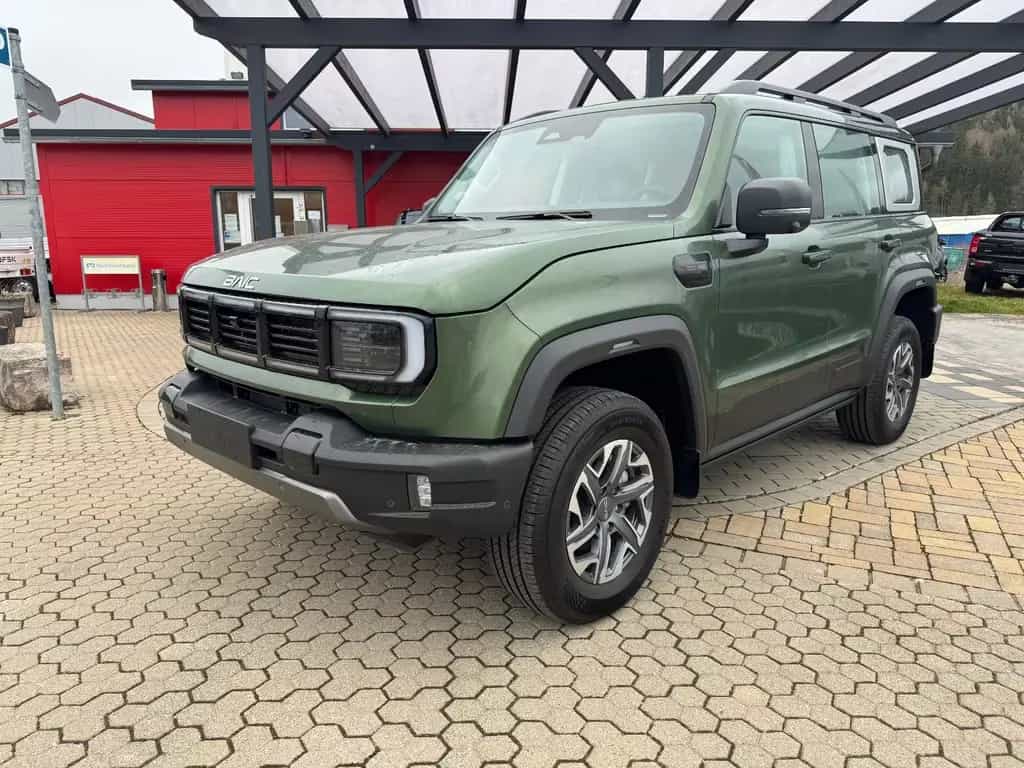 BAIC BJ40 2.0T 4WD 8 Gang AT Pano/Sitzhzg und Belüft. null-photo-0