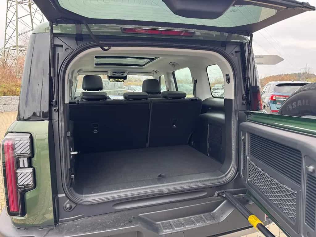 BAIC BJ40 2.0T 4WD 8 Gang AT Pano/Sitzhzg und Belüft. null-photo-15