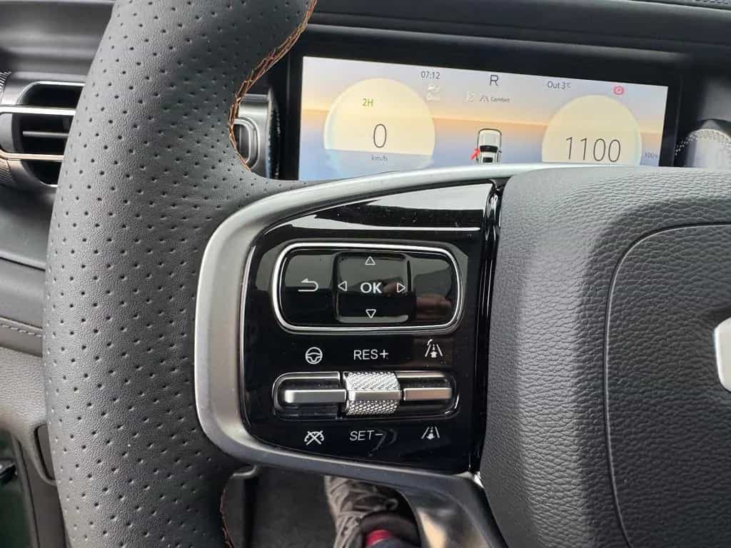 BAIC BJ40 2.0T 4WD 8 Gang AT Pano/Sitzhzg und Belüft. null-photo-24