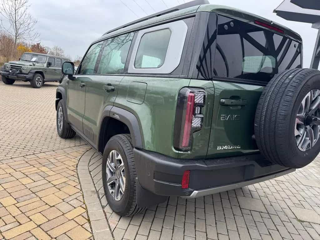 BAIC BJ40 2.0T 4WD 8 Gang AT Pano/Sitzhzg und Belüft. null-photo-7