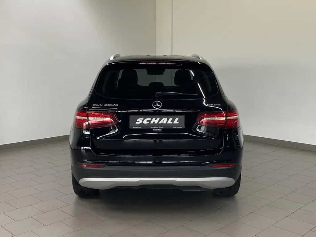 Mercedes-Benz GLC-Class 250 d 4M PANO+DISTR+STANDHZG+COMAND+KAMERA 05/2018-photo-13