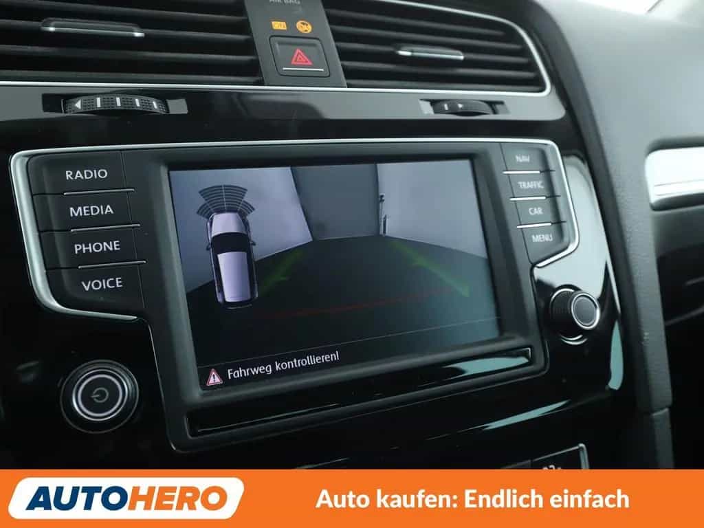 Volkswagen Golf VII 1.4 TSI Allstar BMT Aut.*NAV*XENON*CAM 07/2016-photo-21
