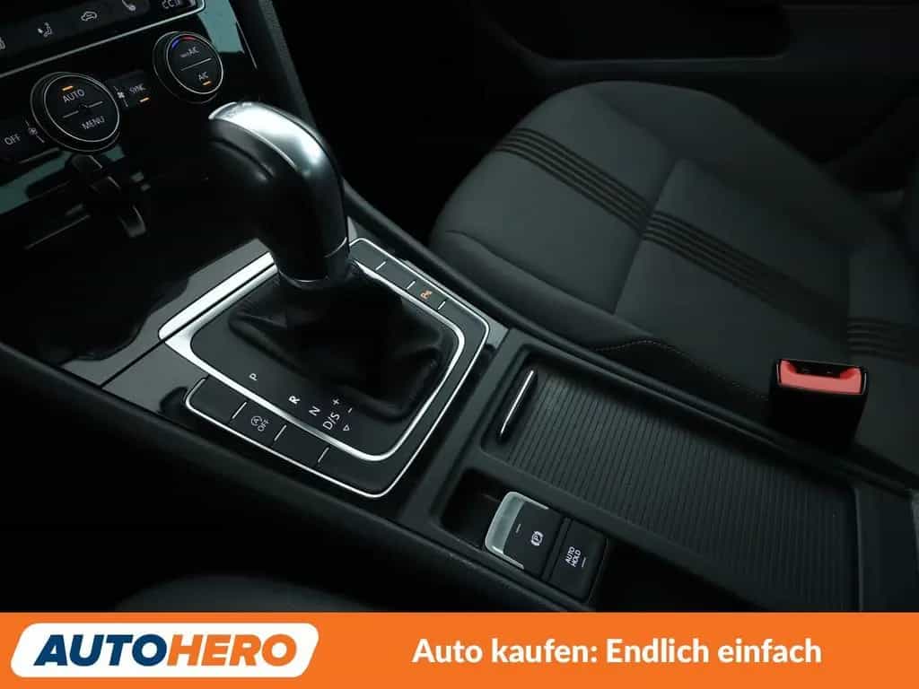Volkswagen Golf VII 1.4 TSI Allstar BMT Aut.*NAV*XENON*CAM 07/2016-photo-23