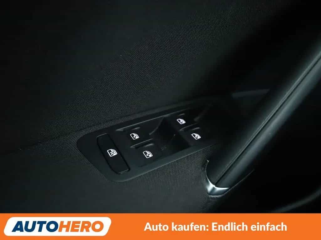 Volkswagen Golf VII 1.4 TSI Allstar BMT Aut.*NAV*XENON*CAM 07/2016-photo-24