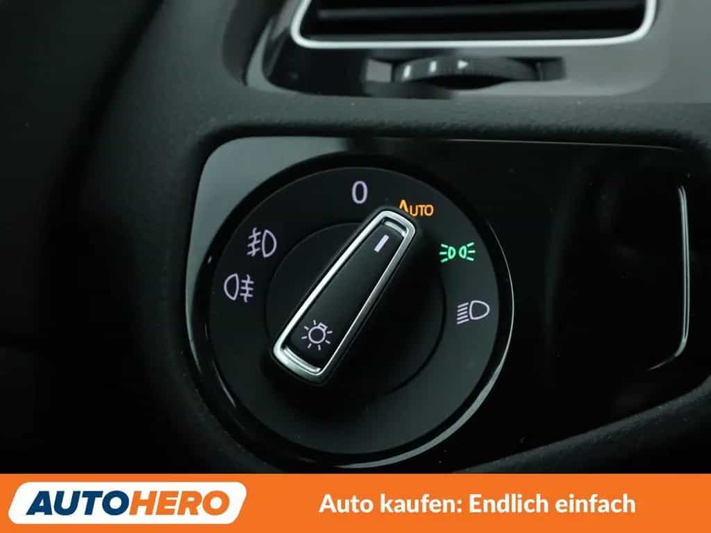 Volkswagen Golf VII 1.4 TSI Allstar BMT Aut.*NAV*XENON*CAM 07/2016-photo-25