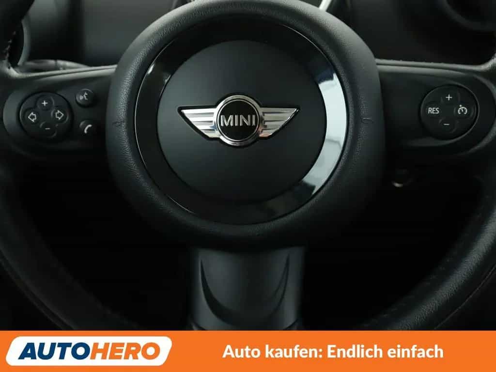 MINI Countryman D (Cooper) Countryman Cooper D*NAVI*TEMPO*PDC*SHZ*ALU* 08/2016-photo-18