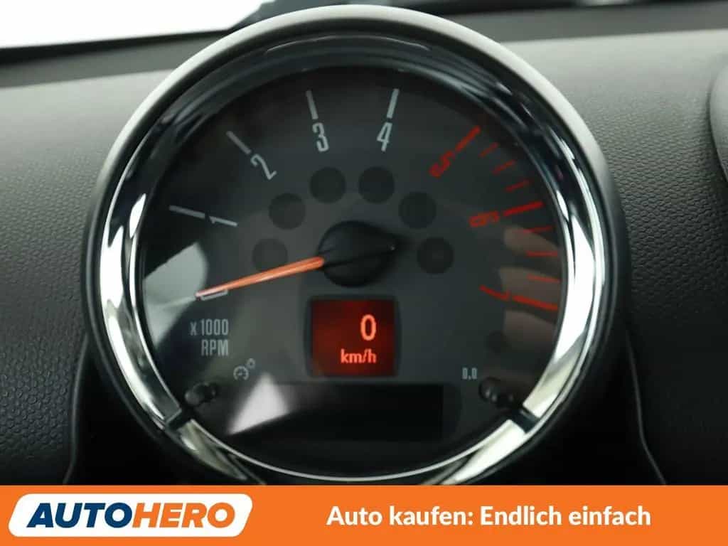 MINI Countryman D (Cooper) Countryman Cooper D*NAVI*TEMPO*PDC*SHZ*ALU* 08/2016-photo-19