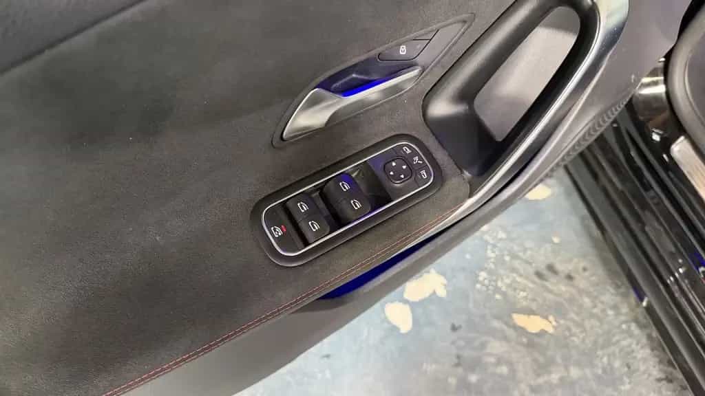 Mercedes-Benz A-Class 200 AMG PANO+KAM+AMBIENTE+LED 05/2019-photo-11