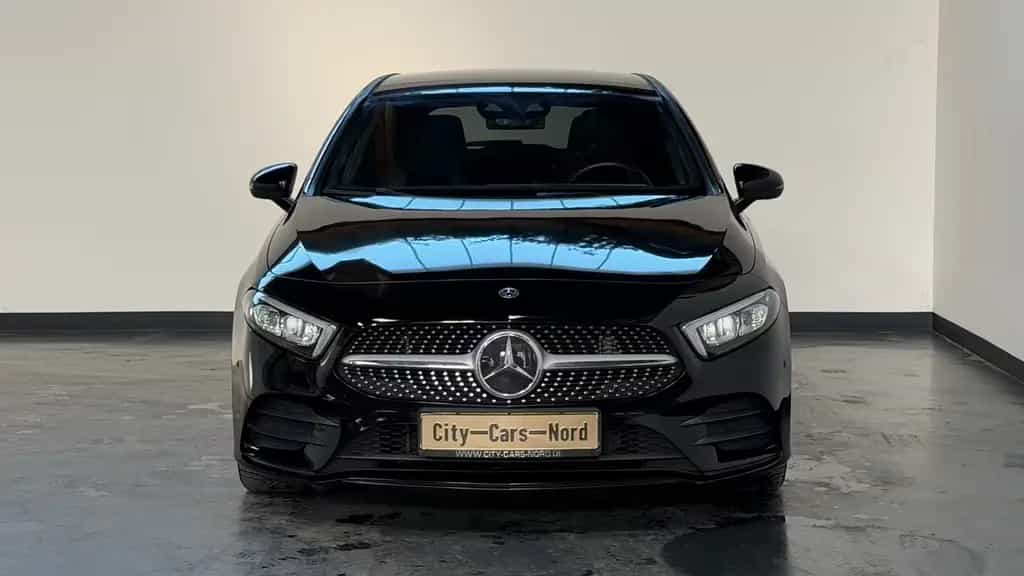 Mercedes-Benz A-Class 200 AMG PANO+KAM+AMBIENTE+LED 05/2019-photo-8