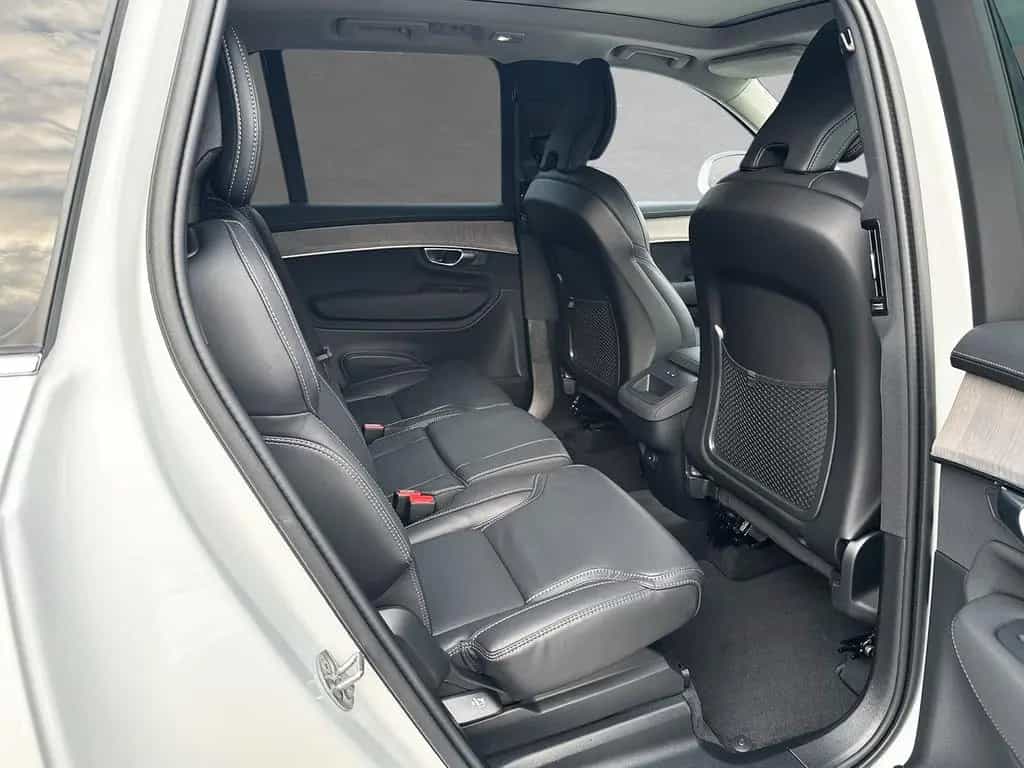 Volvo XC90 B5 AWD Plus Bright 7-Sitzer ACC BLIS SD 07/2025-photo-4