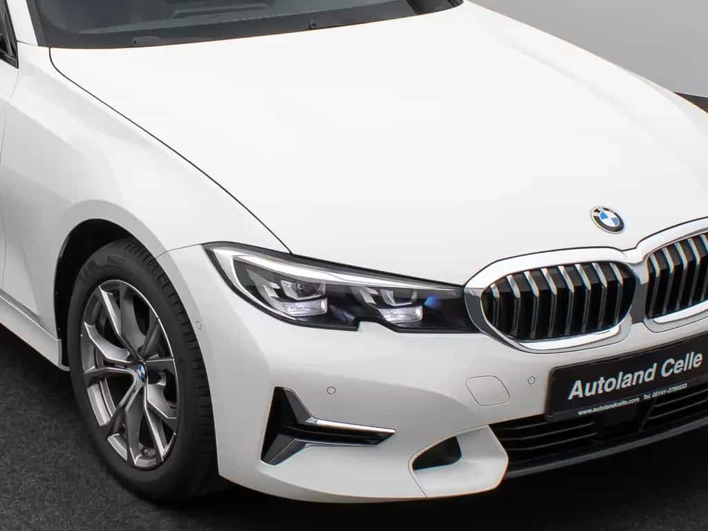 BMW 3 Series 320d  Luxury Line Kamera DAB HiFi Stop&Go Sport 07/2021-photo-18