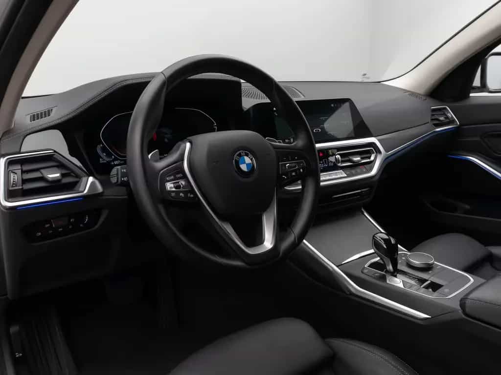 BMW 3 Series 320d  Luxury Line Kamera DAB HiFi Stop&Go Sport 07/2021-photo-20