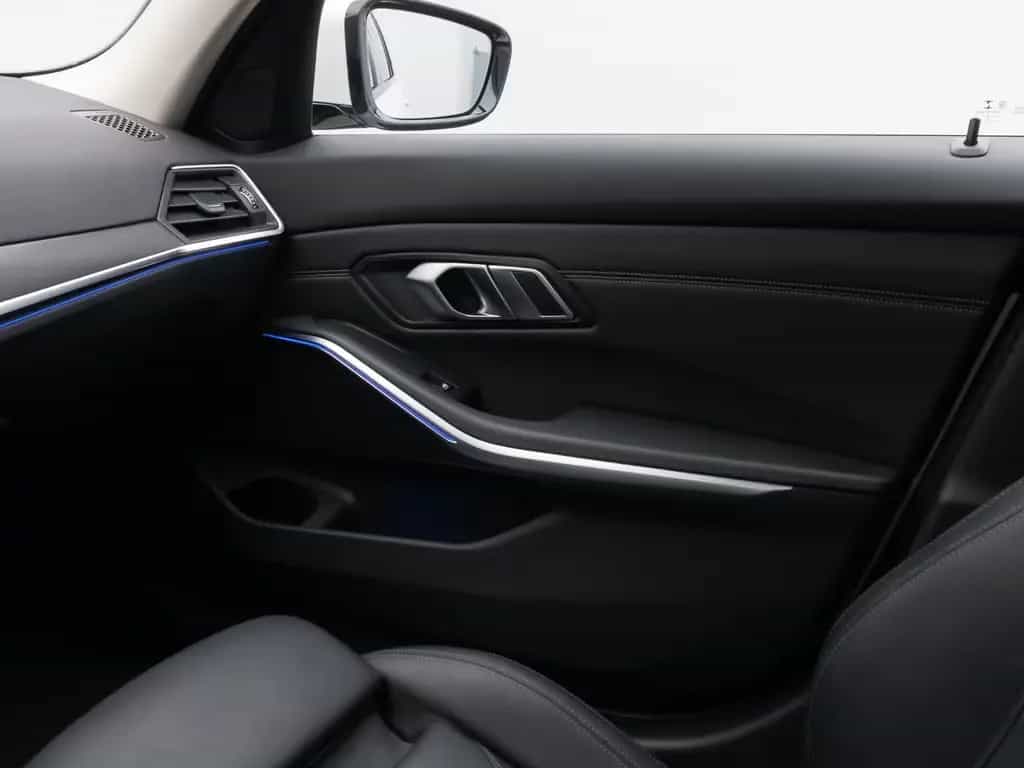 BMW 3 Series 320d  Luxury Line Kamera DAB HiFi Stop&Go Sport 07/2021-photo-33