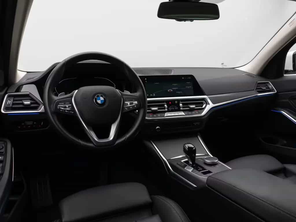 BMW 3 Series 320d  Luxury Line Kamera DAB HiFi Stop&Go Sport 07/2021-photo-38