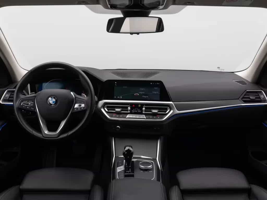 BMW 3 Series 320d  Luxury Line Kamera DAB HiFi Stop&Go Sport 07/2021-photo-39