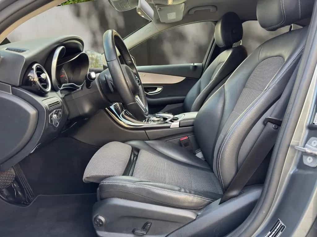 Mercedes-Benz C-Class 300 Limo. Avantgarde LED/KAMERA/NAVI/LEDER/SHZ 12/2018-photo-10