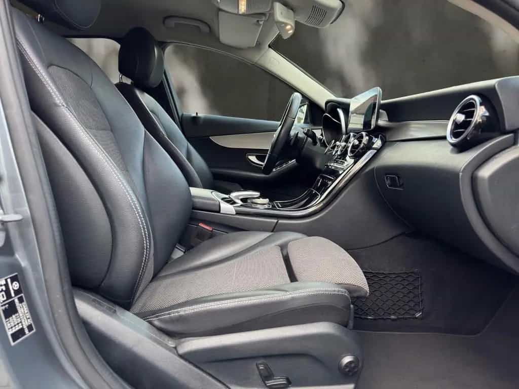 Mercedes-Benz C-Class 300 Limo. Avantgarde LED/KAMERA/NAVI/LEDER/SHZ 12/2018-photo-15