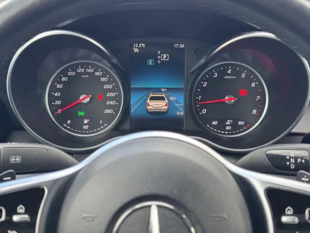 Mercedes-Benz C-Class 300 Limo. Avantgarde LED/KAMERA/NAVI/LEDER/SHZ 12/2018-photo-21