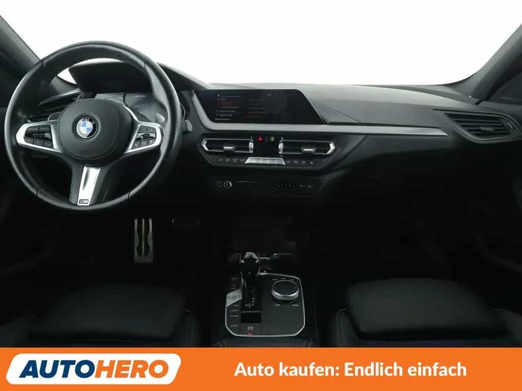 BMW 1 Series M135i xDrive Aut.*NAVI*TEMPO*SHZ*LIM*PDC* 09/2020-photo-11