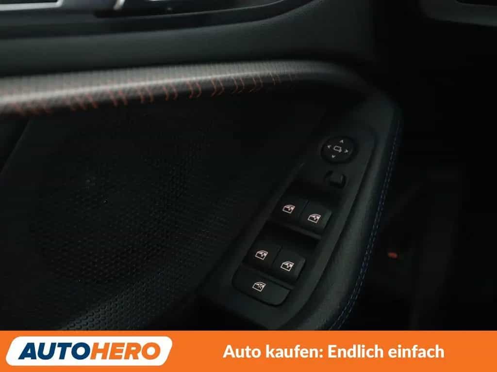 BMW 1 Series M135i xDrive Aut.*NAVI*TEMPO*SHZ*LIM*PDC* 09/2020-photo-24