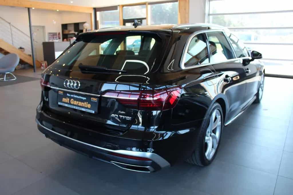 Audi A4 Avant 40 TFSI S tronic S line sport 12/2022-photo-3