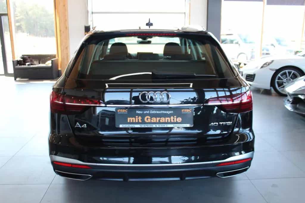 Audi A4 Avant 40 TFSI S tronic S line sport 12/2022-photo-4