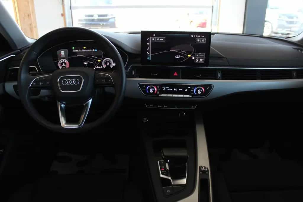 Audi A4 Avant 40 TFSI S tronic S line sport 12/2022-photo-8