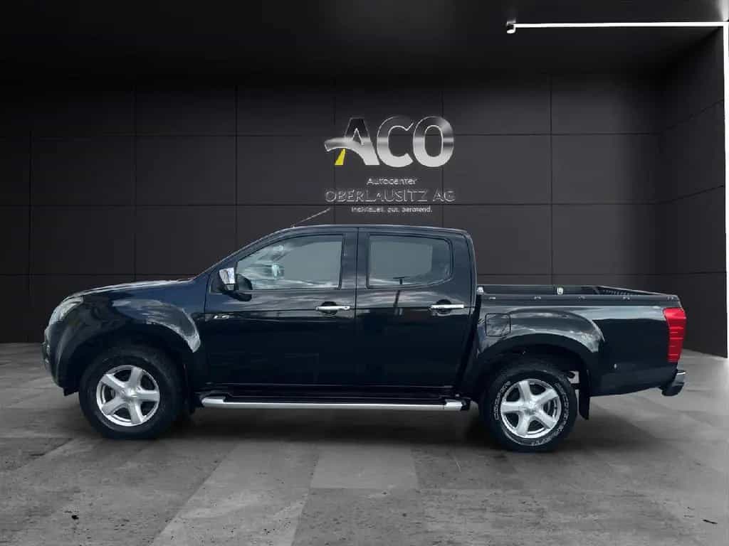Isuzu D-Max Double Cab 4WD Premium 11/2013-photo-1