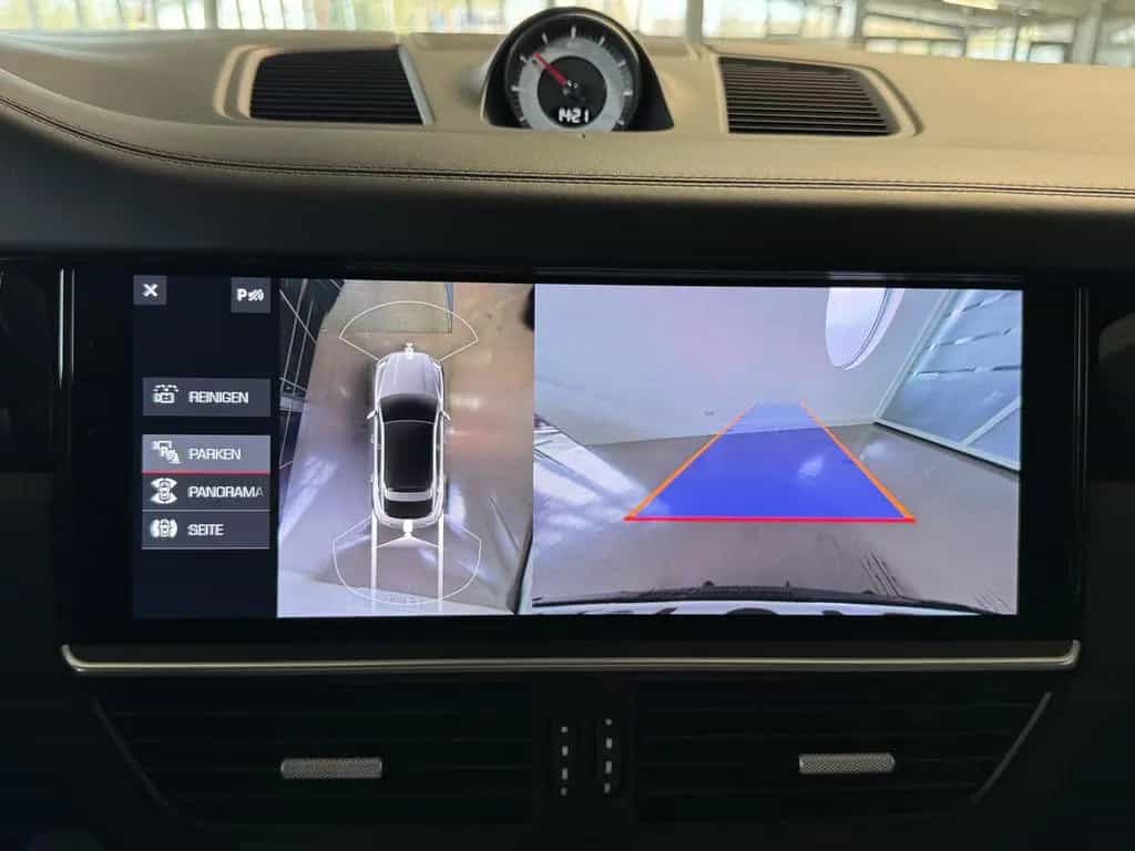 Porsche Cayenne Turbo Coupe Leichtbau-Paket Matrix InnoD 12/2019-photo-23
