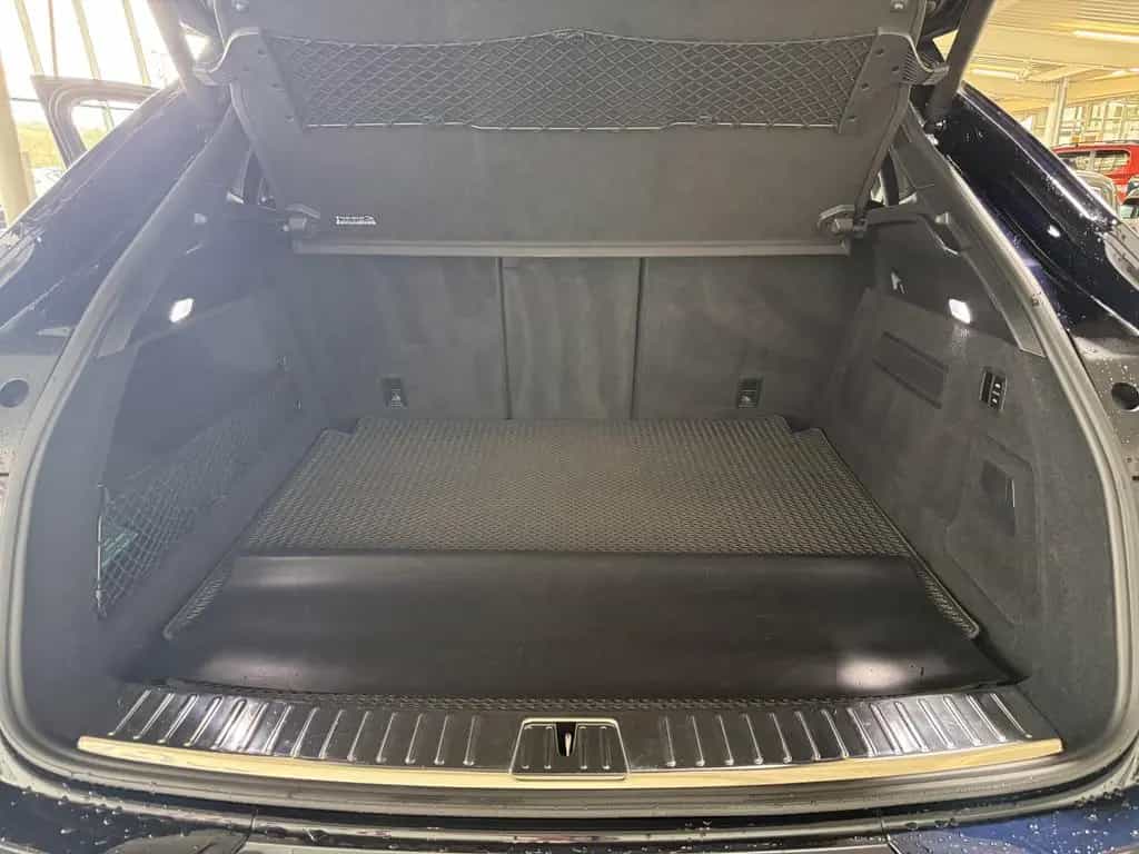 Porsche Cayenne Turbo Coupe Leichtbau-Paket Matrix InnoD 12/2019-photo-33