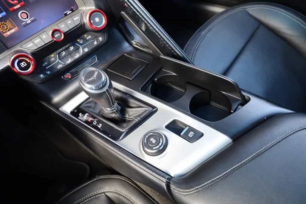 Corvette Z06 6.2 V8 C7 Targa 3LZ/NAVI/SHZ/SBL/TEMP/R19*20 05/2015-photo-13
