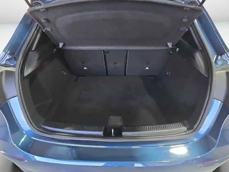Mercedes-Benz A-Class 180 PROGRESSIVE PANO KEYLESS MEMORY LED 10/2021-photo-9
