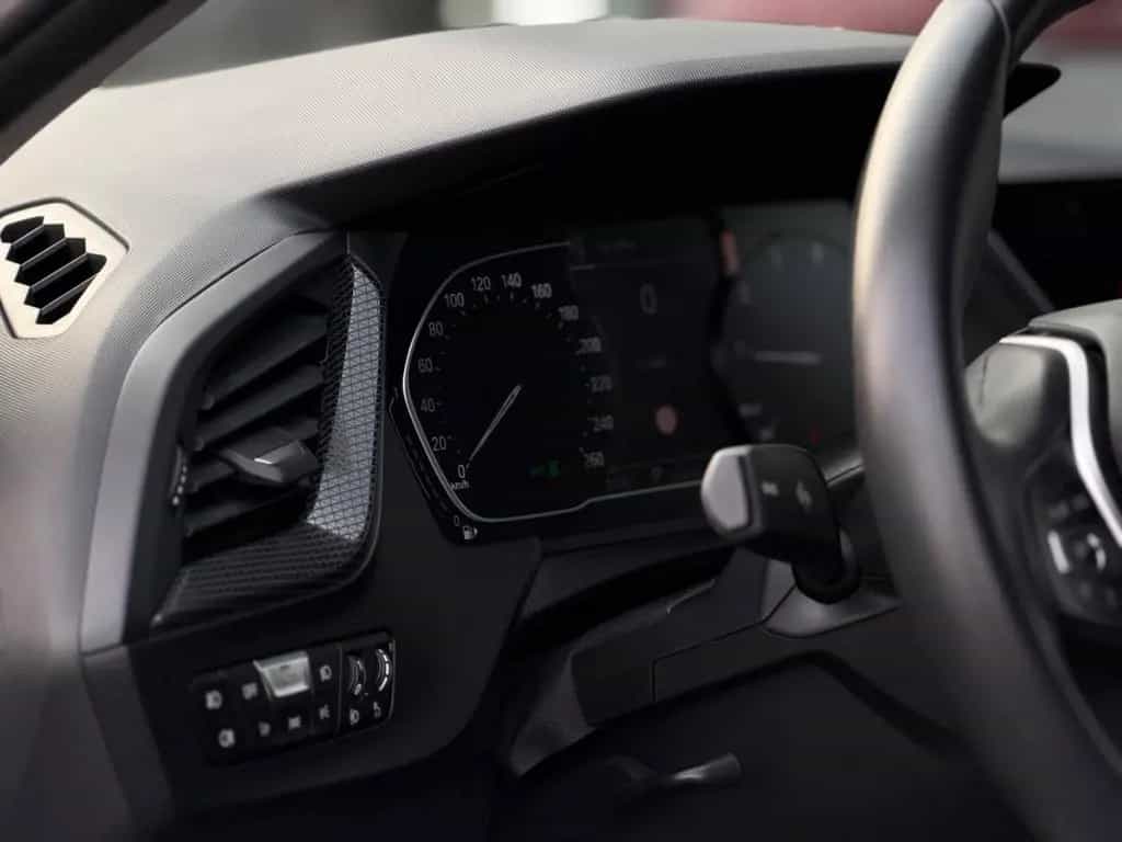 BMW 1 Series 118 i Sport Line*LED*Shz*PDC*1.Hd*Klima 10/2019-photo-11