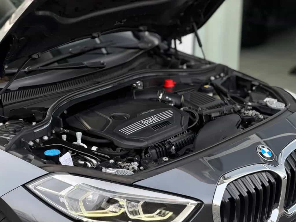BMW 1 Series 118 i Sport Line*LED*Shz*PDC*1.Hd*Klima 10/2019-photo-22