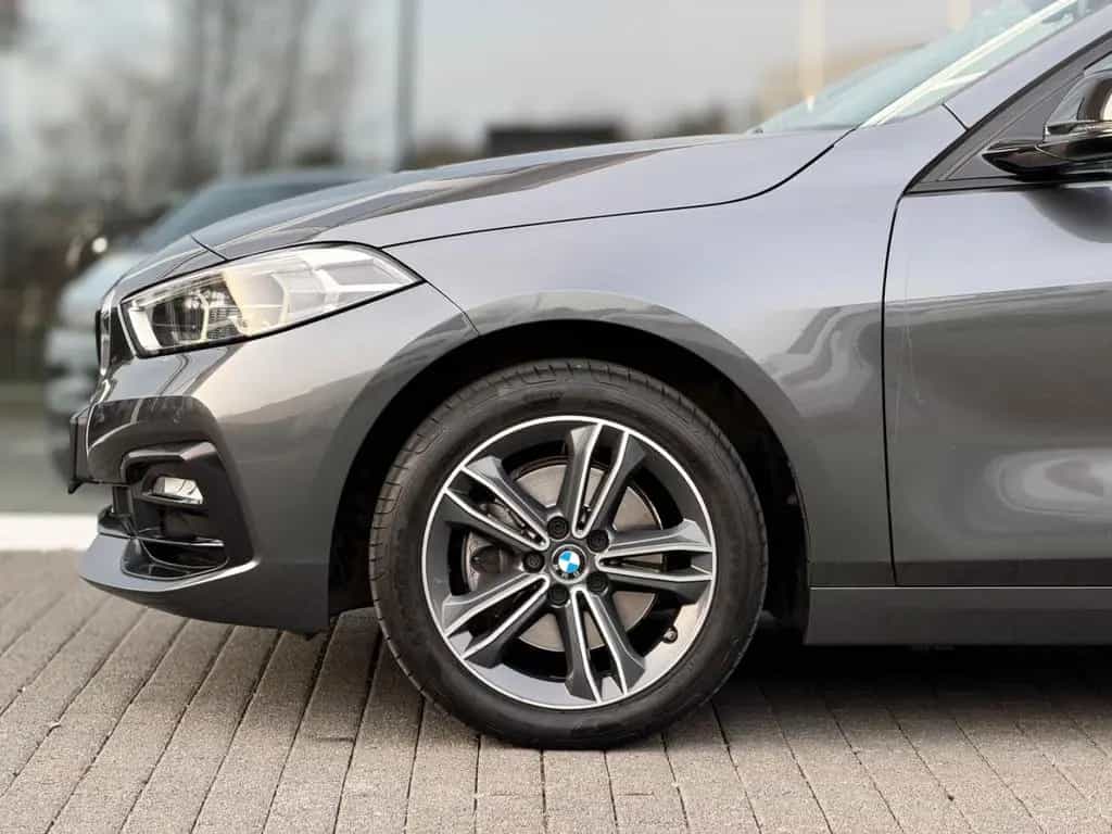 BMW 1 Series 118 i Sport Line*LED*Shz*PDC*1.Hd*Klima 10/2019-photo-23