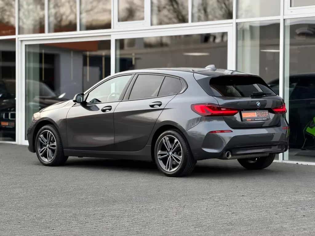 BMW 1 Series 118 i Sport Line*LED*Shz*PDC*1.Hd*Klima 10/2019-photo-5