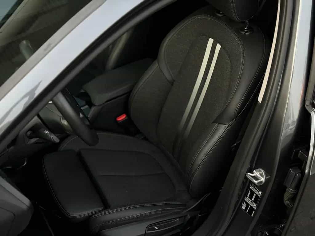 BMW 1 Series 118 i Sport Line*LED*Shz*PDC*1.Hd*Klima 10/2019-photo-8
