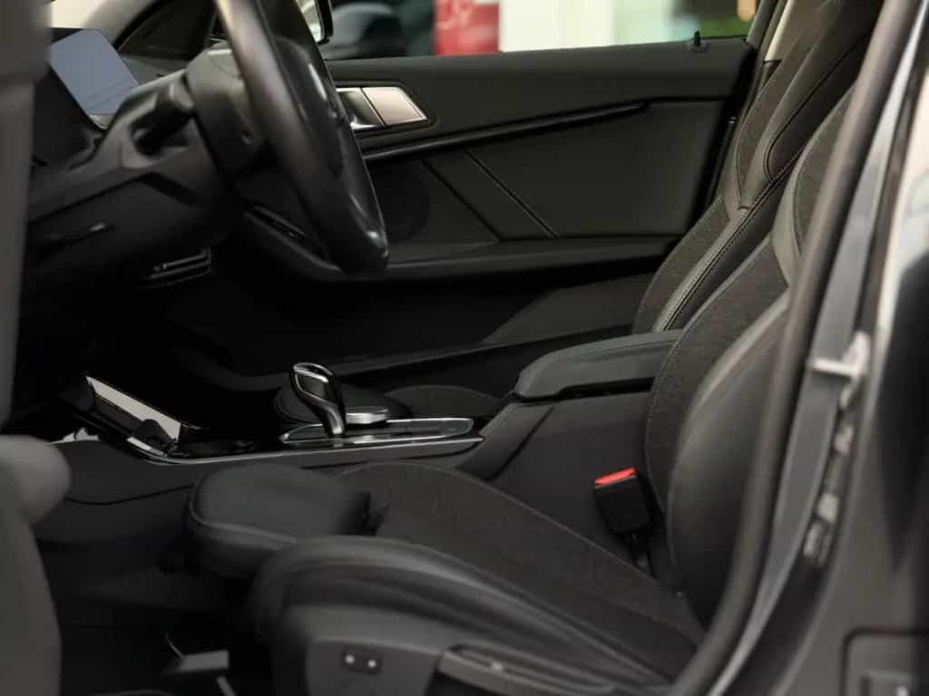 BMW 1 Series 118 i Sport Line*LED*Shz*PDC*1.Hd*Klima 10/2019-photo-9
