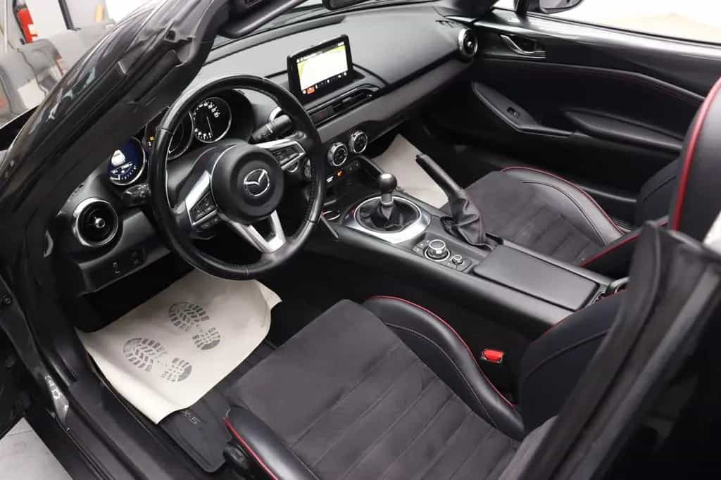 Mazda MX-5 Sports-Line RF~HardTop~BOSE~Recaro~Assisten 03/2018-photo-16