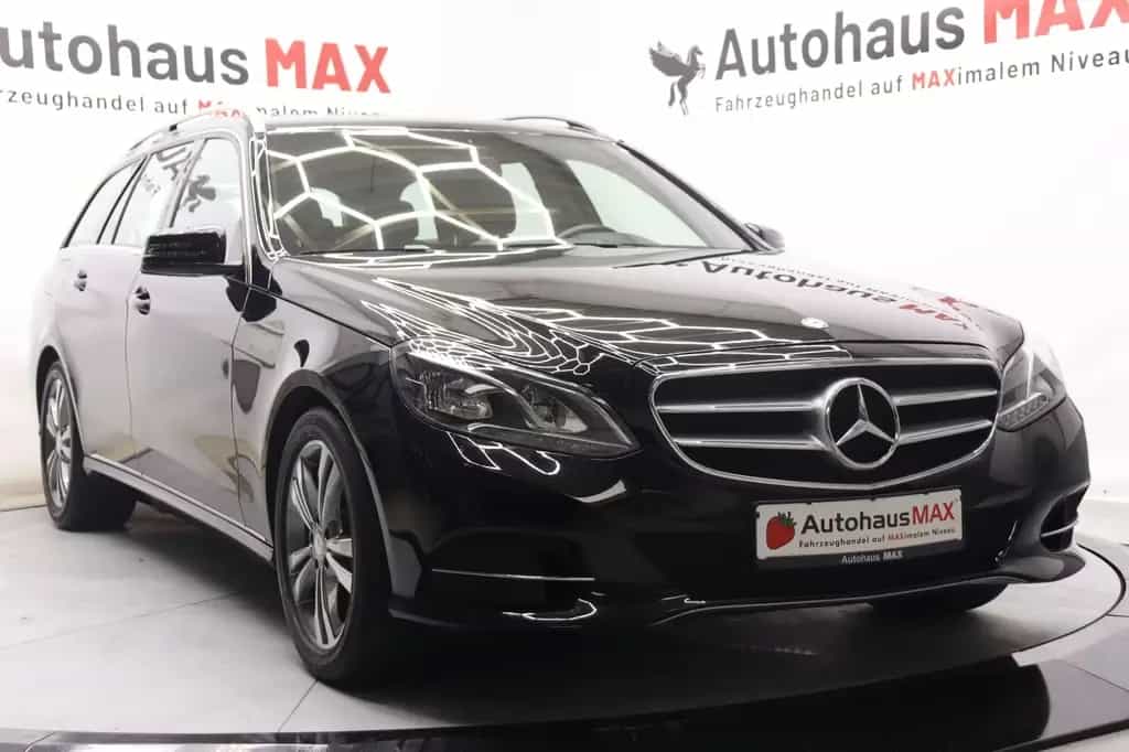 Mercedes-Benz E 200 CGI BlueEfficiency Avantgarde~SZH~Kam~StHz 02/2016-photo-2