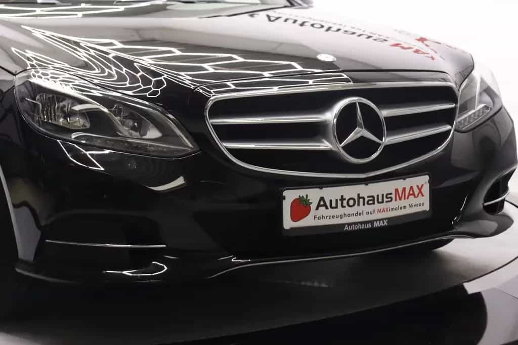 Mercedes-Benz E 200 CGI BlueEfficiency Avantgarde~SZH~Kam~StHz 02/2016-photo-9