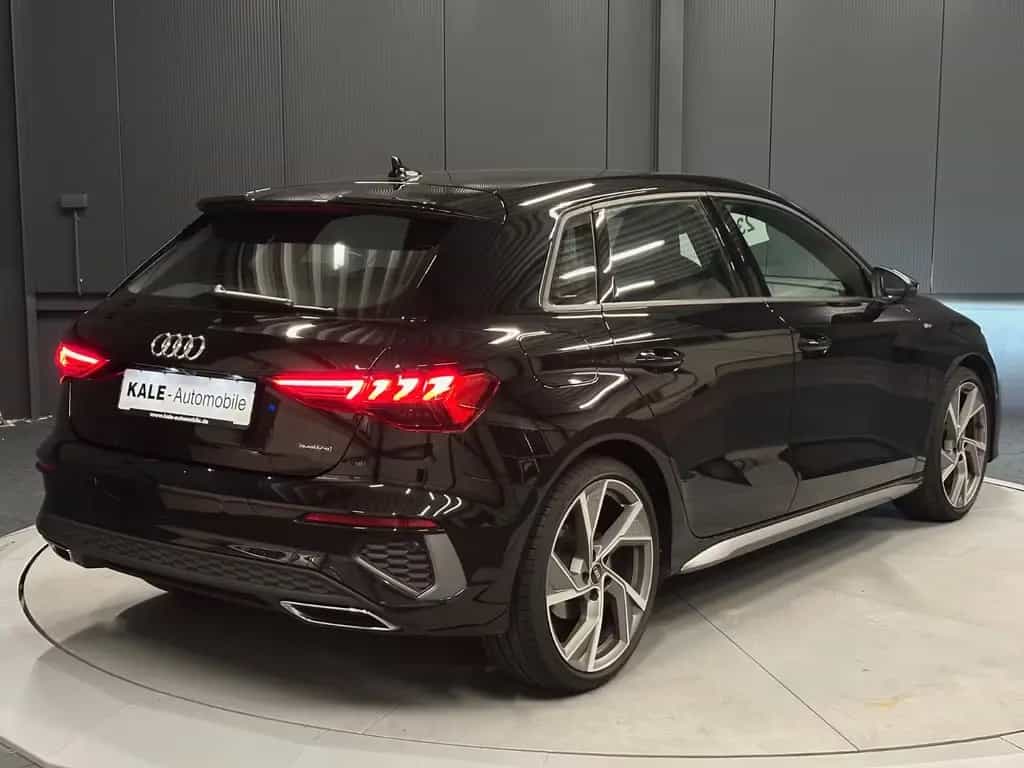 Audi A3 Sportback 40 TDI quattro S-Line*19Zoll*Matrix 03/2023-photo-4