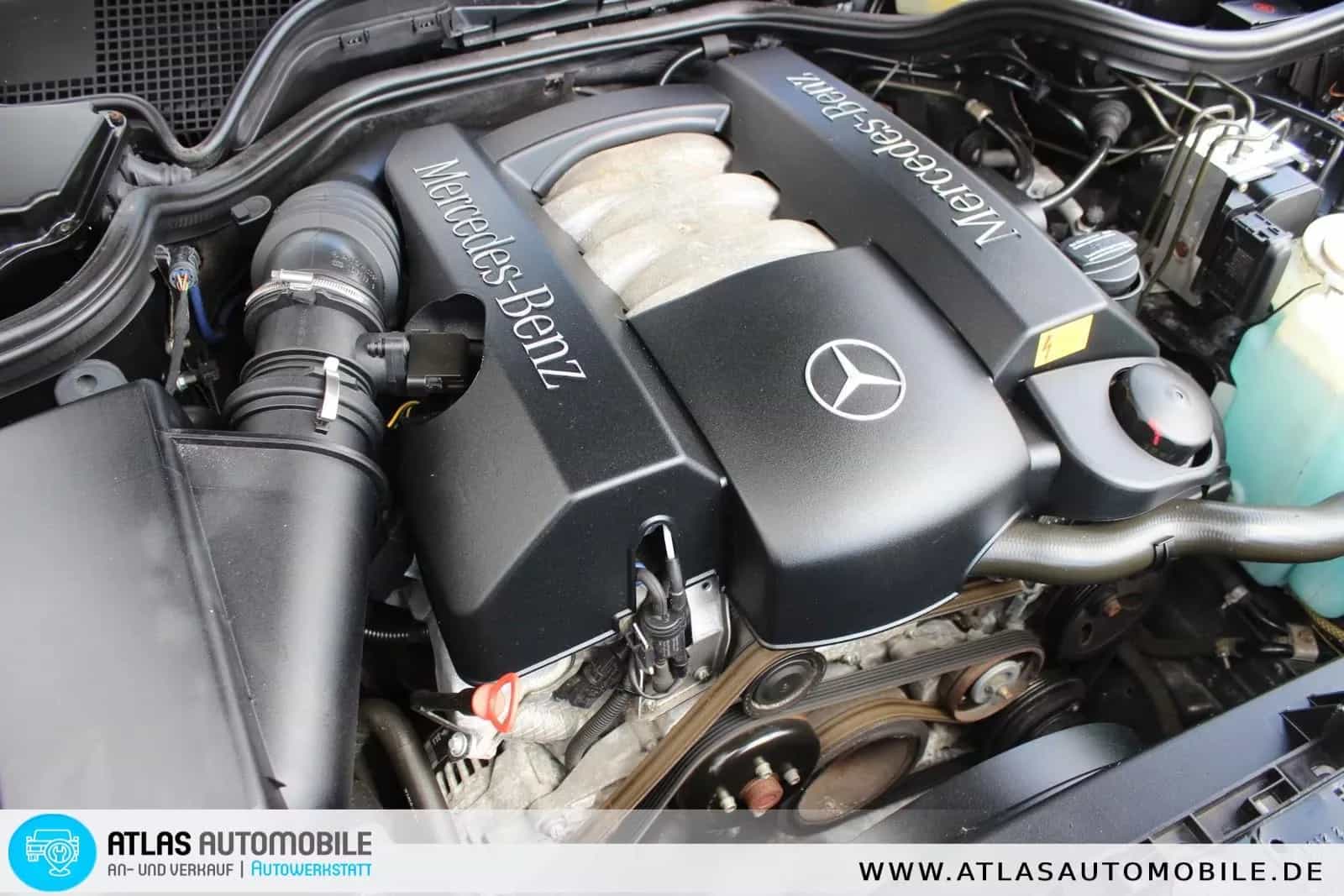 Mercedes-Benz E-Class 240 04/1999-photo-10