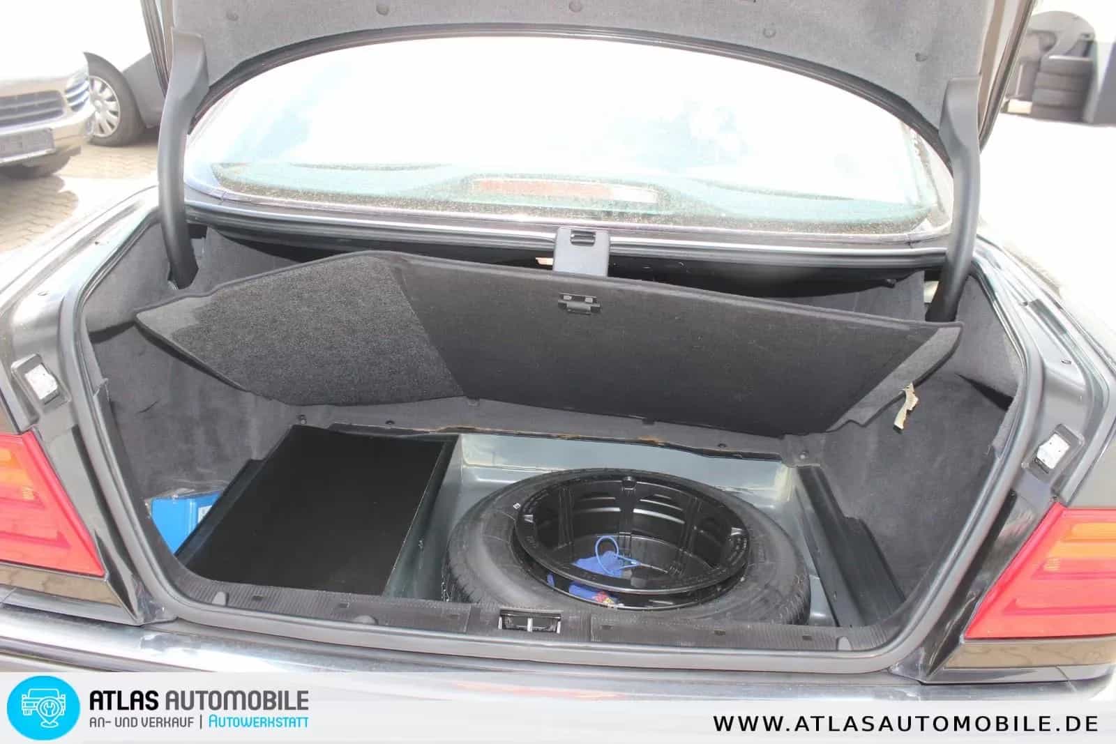 Mercedes-Benz E-Class 240 04/1999-photo-13