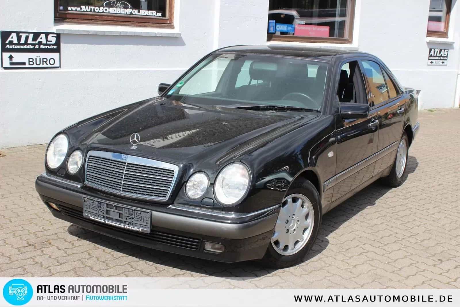 Mercedes-Benz E-Class 240 04/1999-photo-20