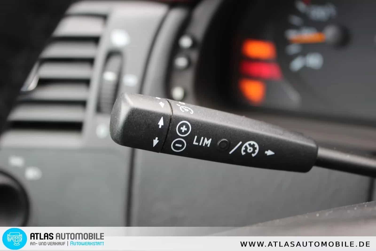 Mercedes-Benz E-Class 240 04/1999-photo-3