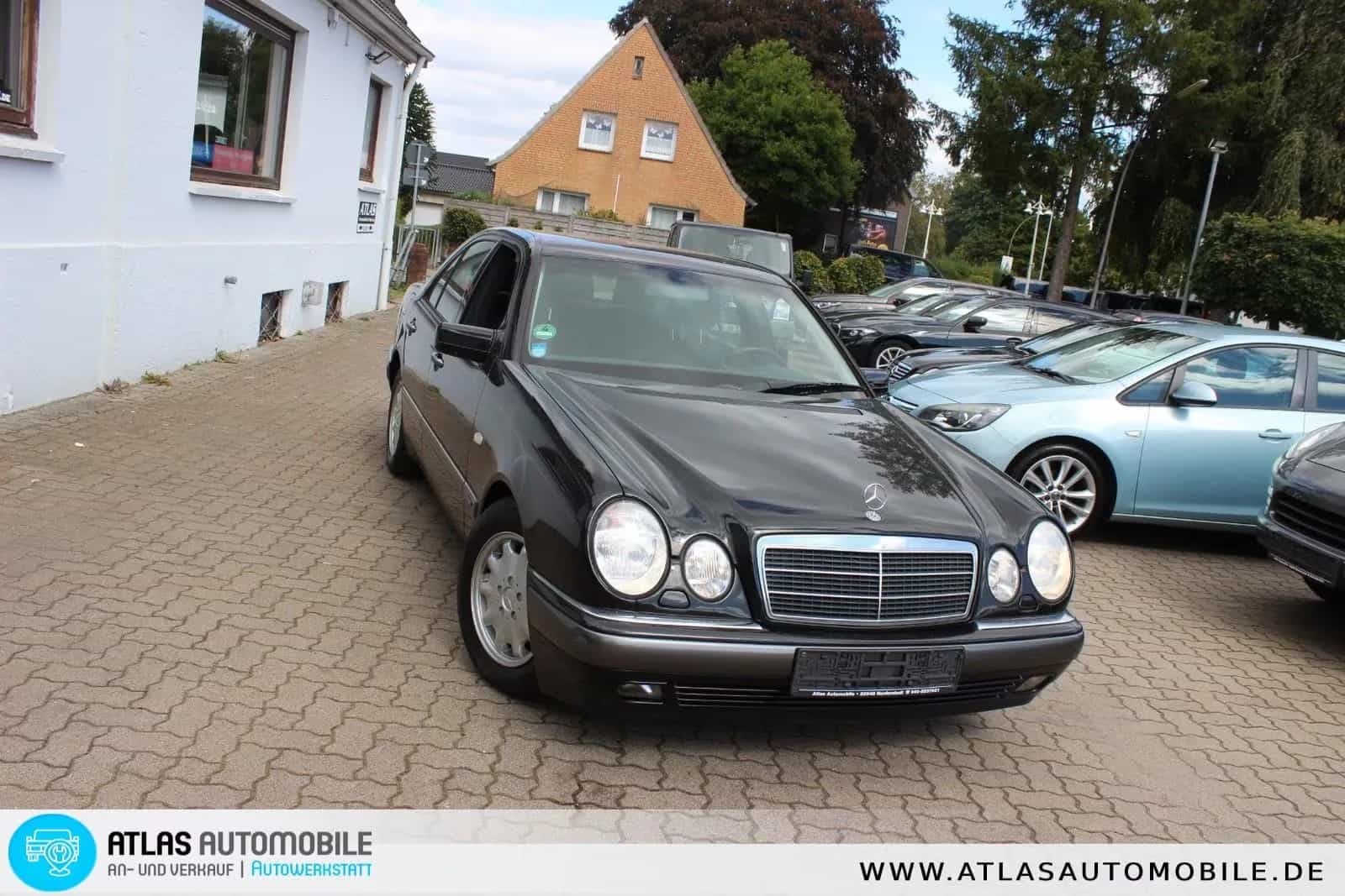 Mercedes-Benz E-Class 240 04/1999-photo-30