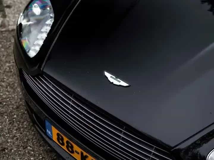 Aston Martin V8 Vantage 4.3l - Manual | Dealer maintained | 03/2006-photo-3