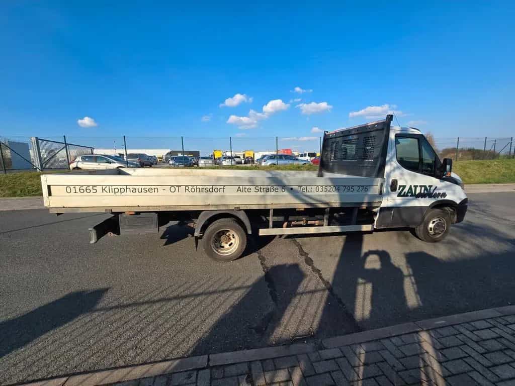 Iveco leichter LKW über 3,5t 03/2019-photo-3