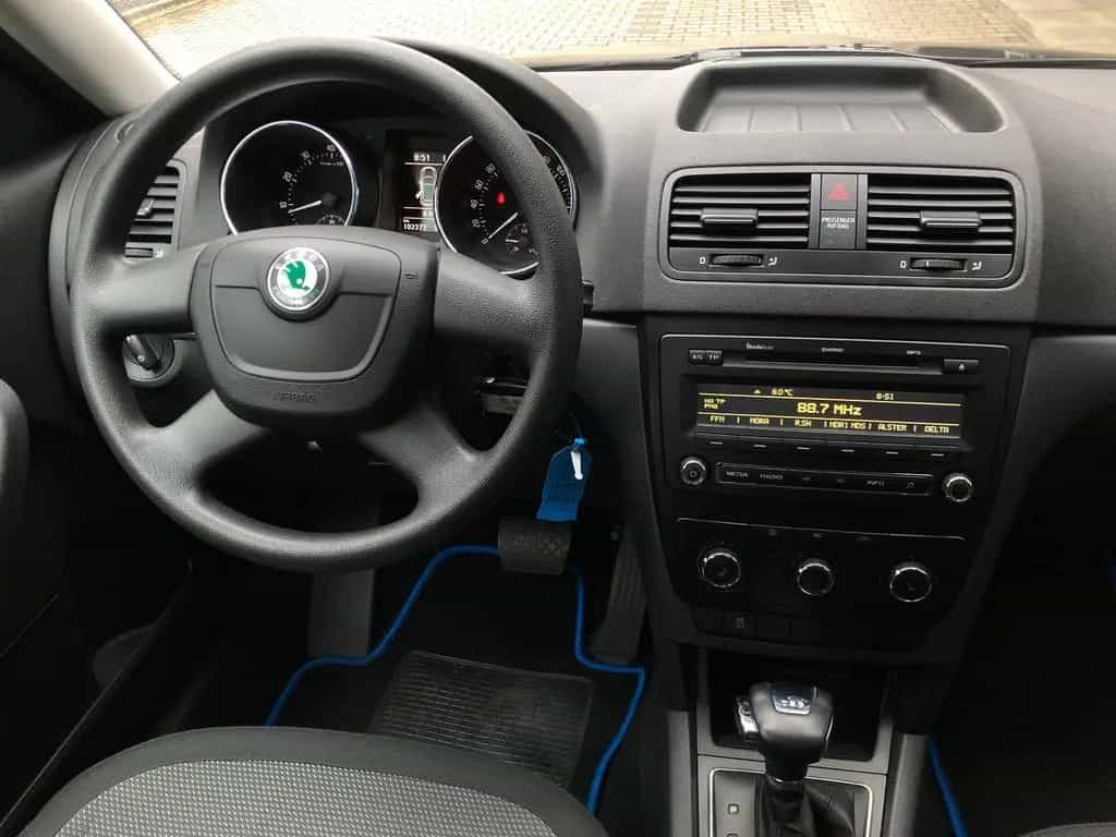 Skoda Yeti Active Plus Edition DSG PDC Klima Tempomat 06/2012-photo-19